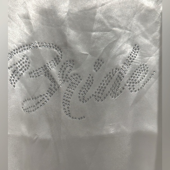 Bridal Robe - Picture 3 of 3